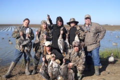 hunt-with-women-1138